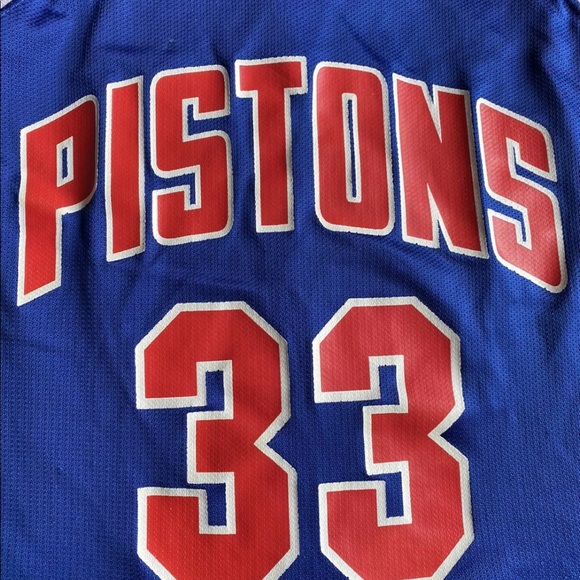 Champion Detroit Pistons jersey #33 Grant Hill - Picture 2 of 3
